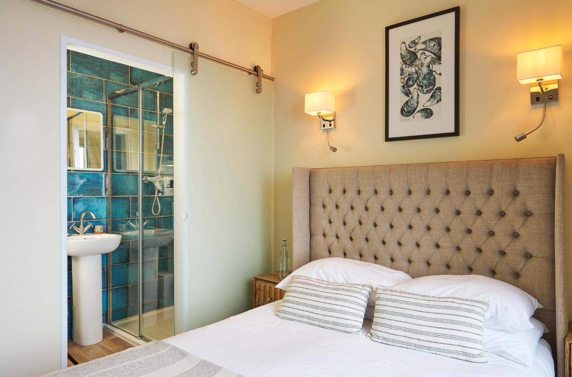 Outlaw'S Guest House 以撒港 外观 照片