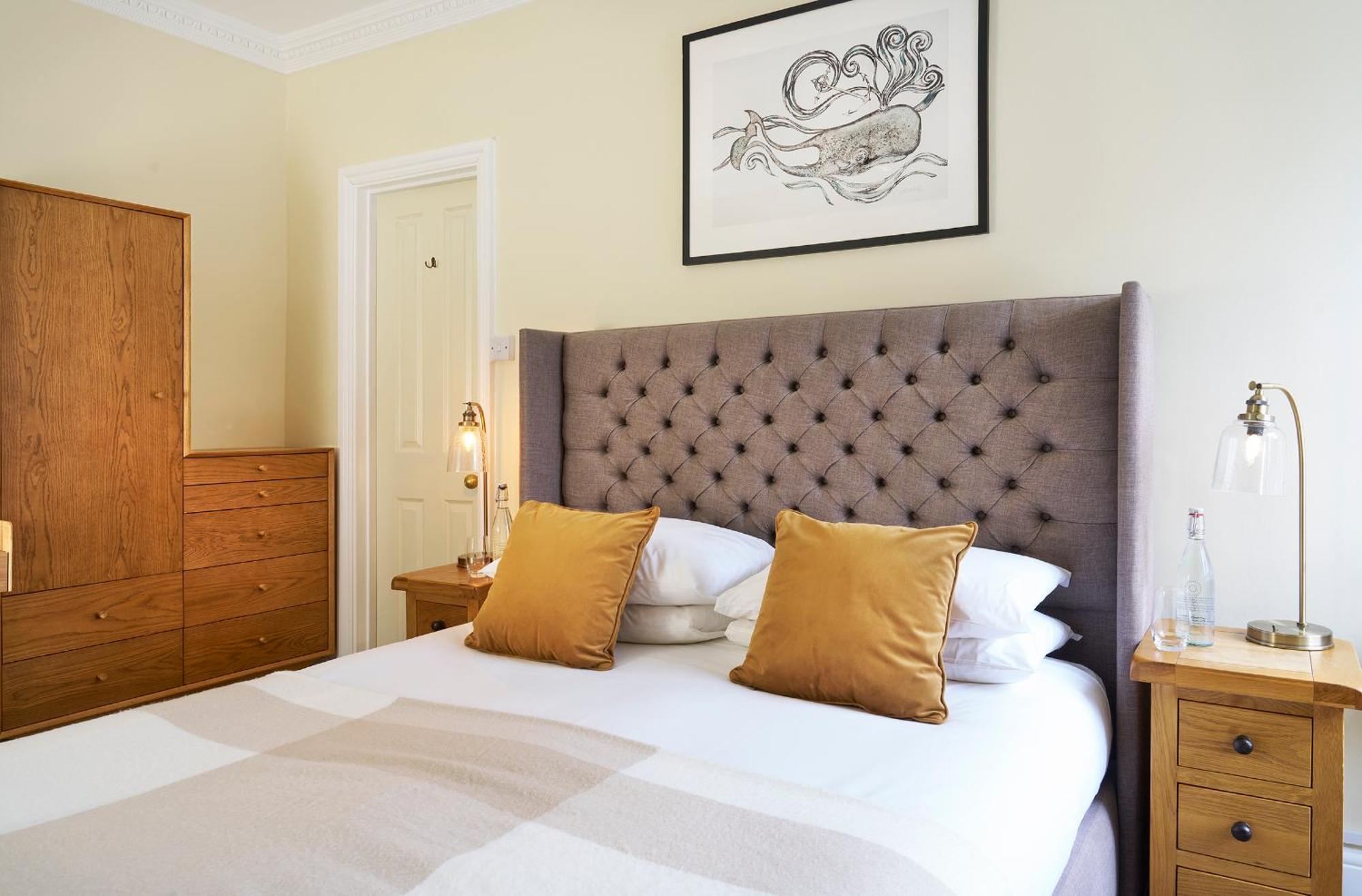 Outlaw'S Guest House 以撒港 外观 照片