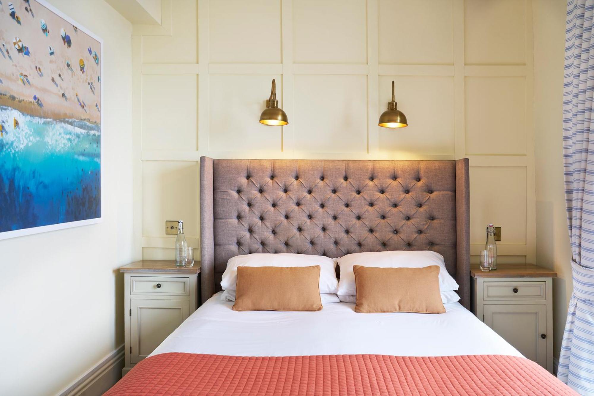 Outlaw'S Guest House 以撒港 外观 照片