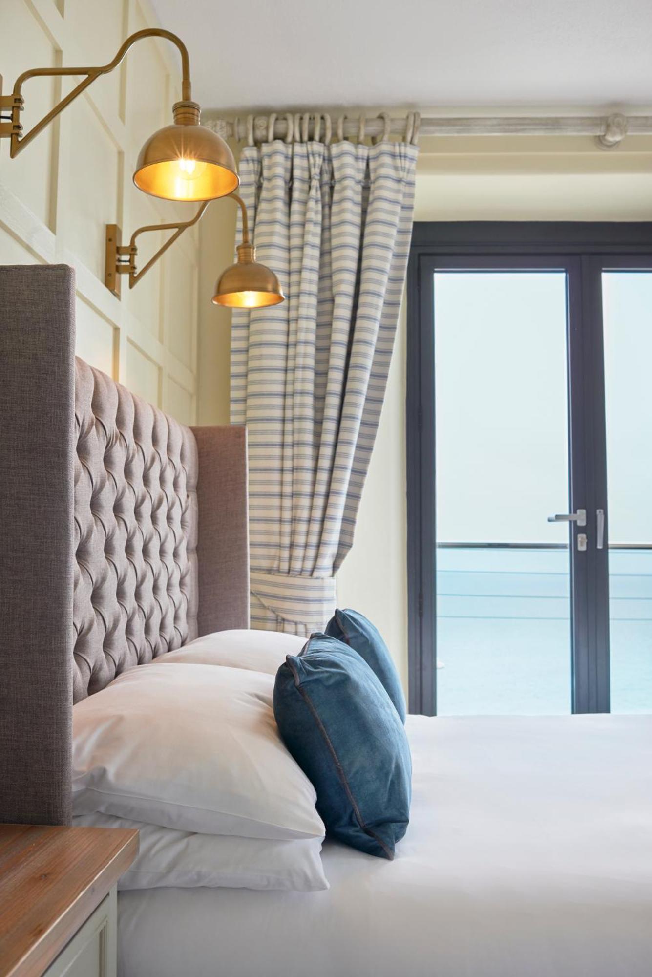 Outlaw'S Guest House 以撒港 外观 照片