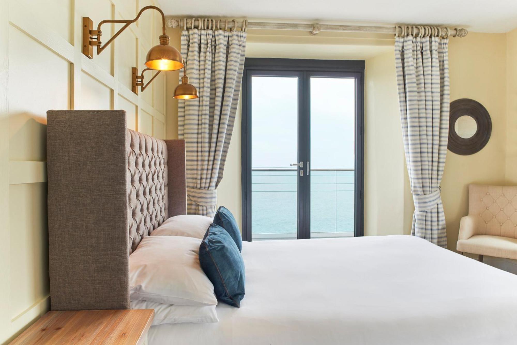 Outlaw'S Guest House 以撒港 外观 照片